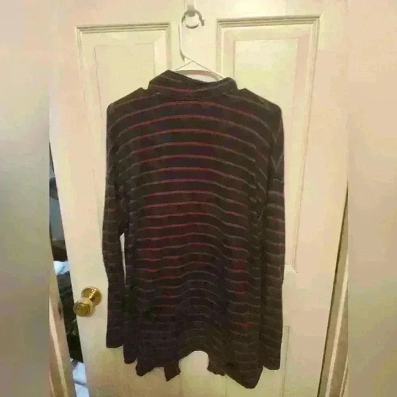 Good condition, Stitch Fix Market and Spruce cardigan - Picture 2 of 4